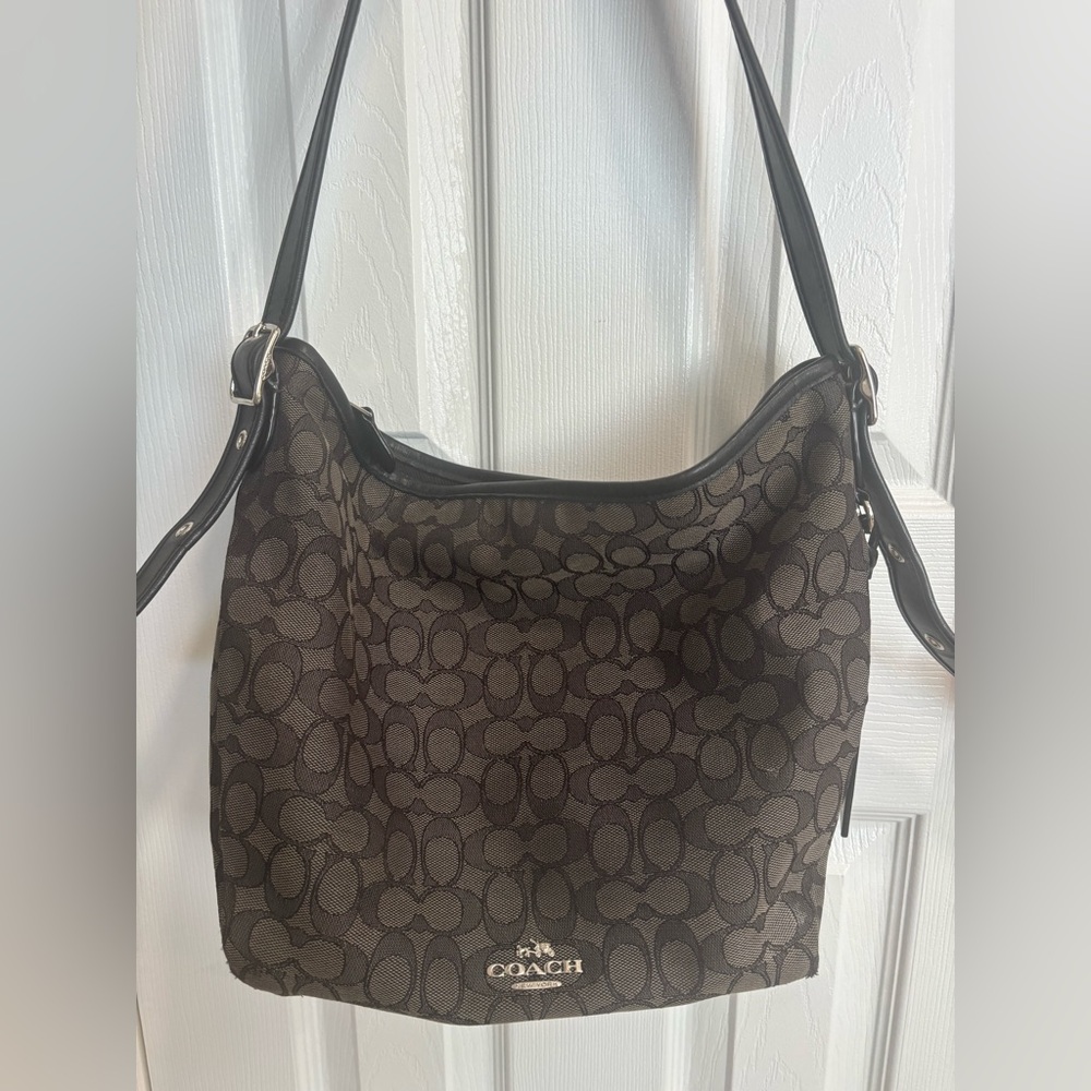 Coach signature black dufflette handbag crossbody jacquard silver crossbody